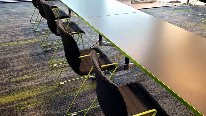 Planning a Multi-Stage Office Fitout: Seating That Grows With You