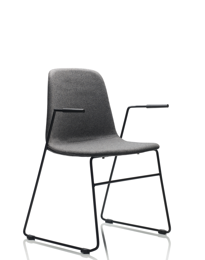 Italian Sled – sled-base waiting room chair – Corporate Chair Systems